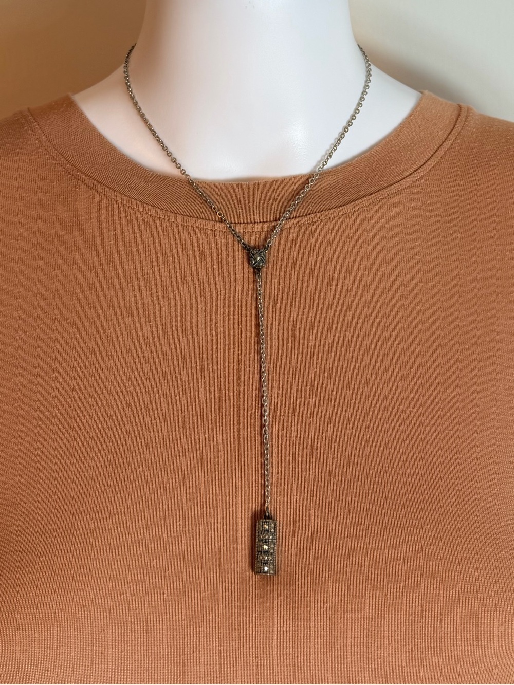 Antiqued Metal Studded Y Lariat Long Pendant Necklace